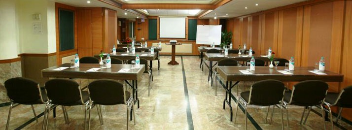 938/The Emerald Hotel & Executive Apartments - Mumbai 06.jpg